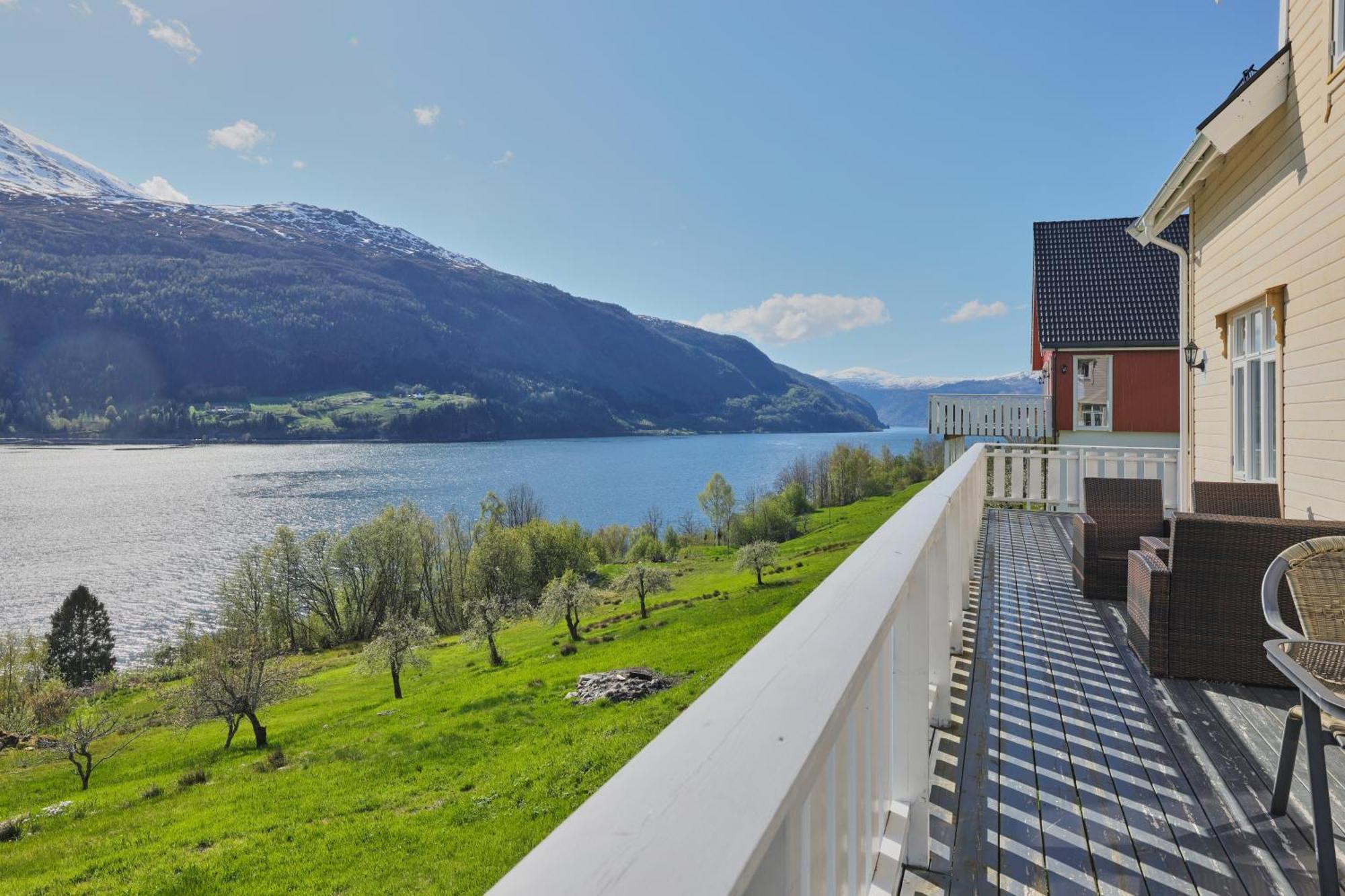 Solheim Gard Villa Stryn Bagian luar foto