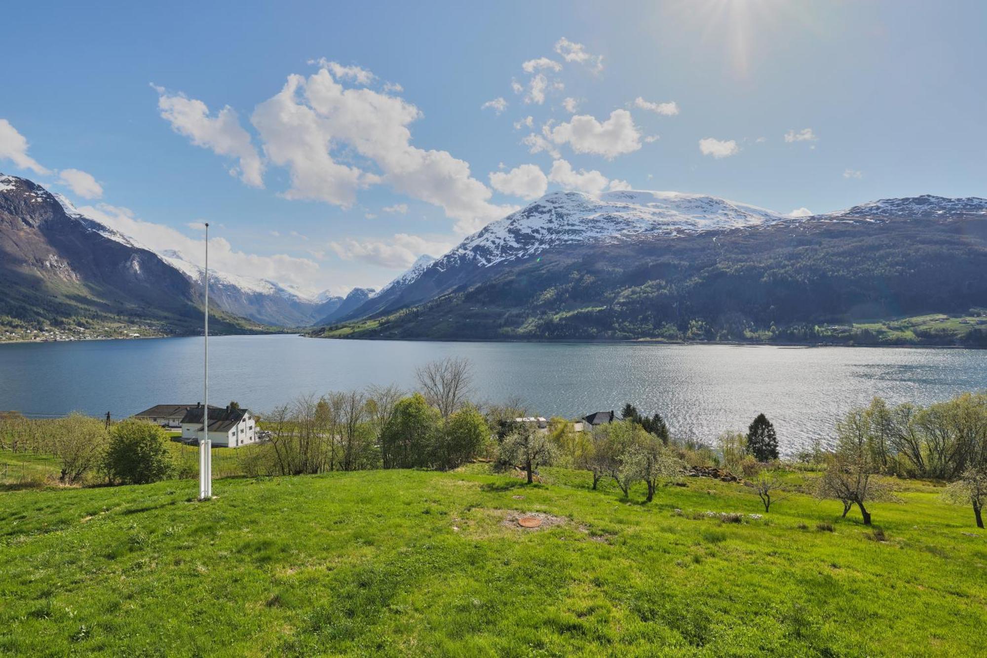 Solheim Gard Villa Stryn Bagian luar foto